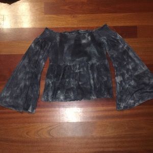 NWT Off the Shoulder Top